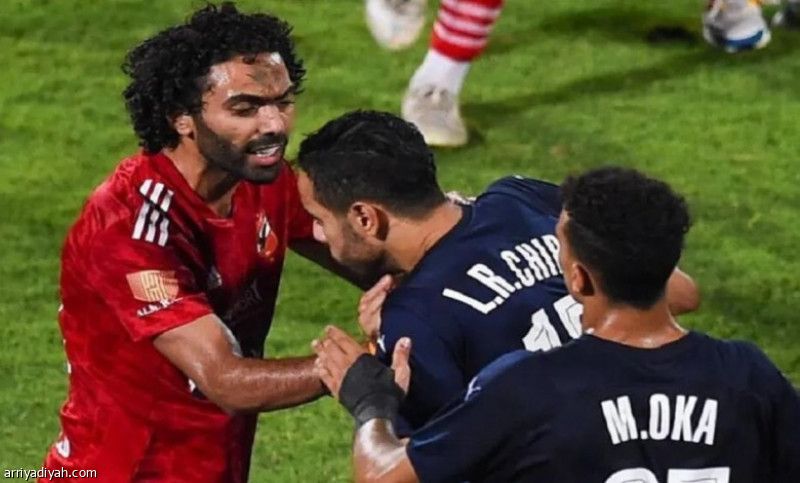 الأهلي المصري يعاقب الشحات على «الصفع»