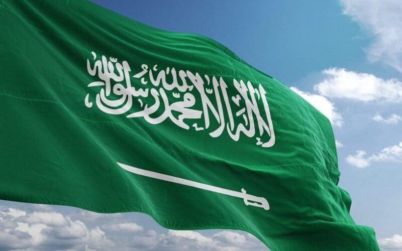 الجوازات السعودية تعلن ترحيل كل من يحمل تأشيرة زيارة في السعودية!!