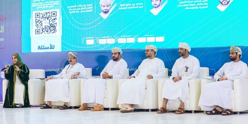 ختام أعمال ملتقى المال والتأمين شمال الباطنة