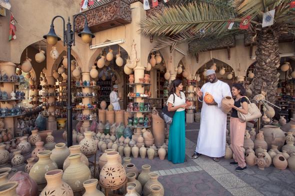 16 ألفا و799 عماني في مؤسسات القطاع الخاص العاملة في القطاع السياحي