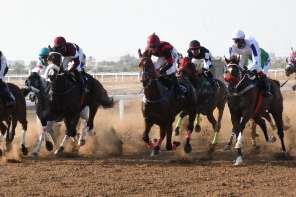 بتكليفٍ سامٍ.. تيمور بن أسعد يرعى سباق الخيل السّنوي الاثنين