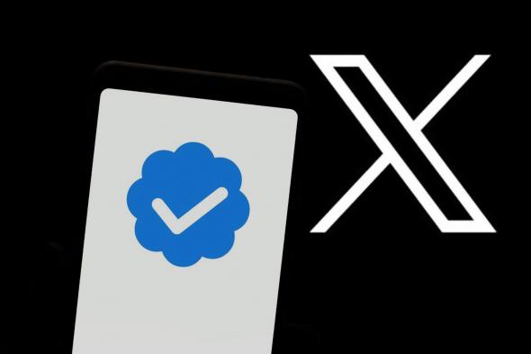 علامة التوثيق في “اكس” باتت مجانية لحسابات “المستخدمين المؤثرين”