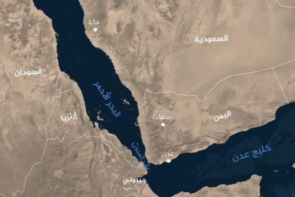 الحوثيون يعلنون استهداف سُفن ومُدمّرات حربيّة في البحر الأحمر