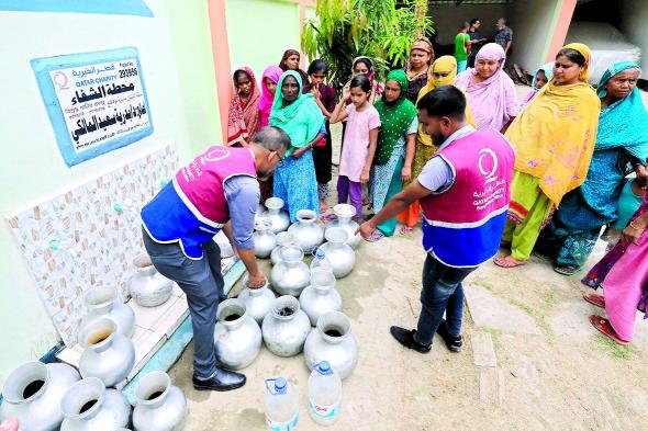 قطر الخيرية توفر المياه الصالحة للشرب في بنغلاديش