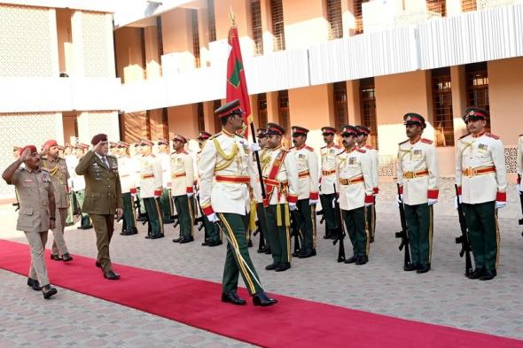 قائدُ الجيش السُّلطاني العُماني يستقبل رئيس أركان الجيش الإيطالي